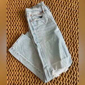 American Eagle 90’s Straight Jeans